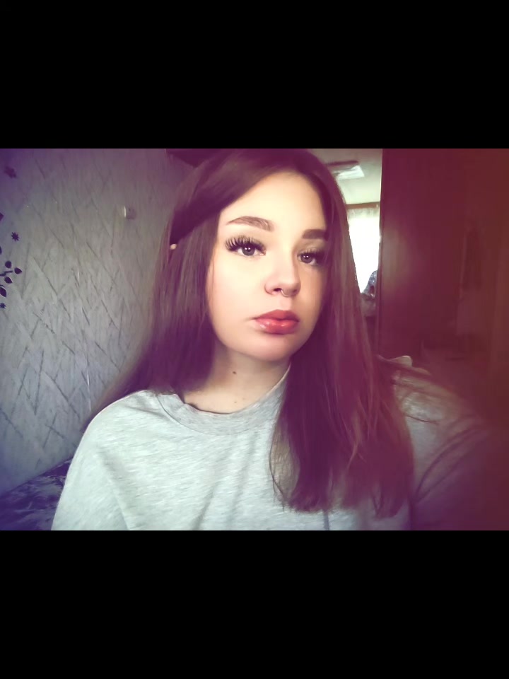 @полина