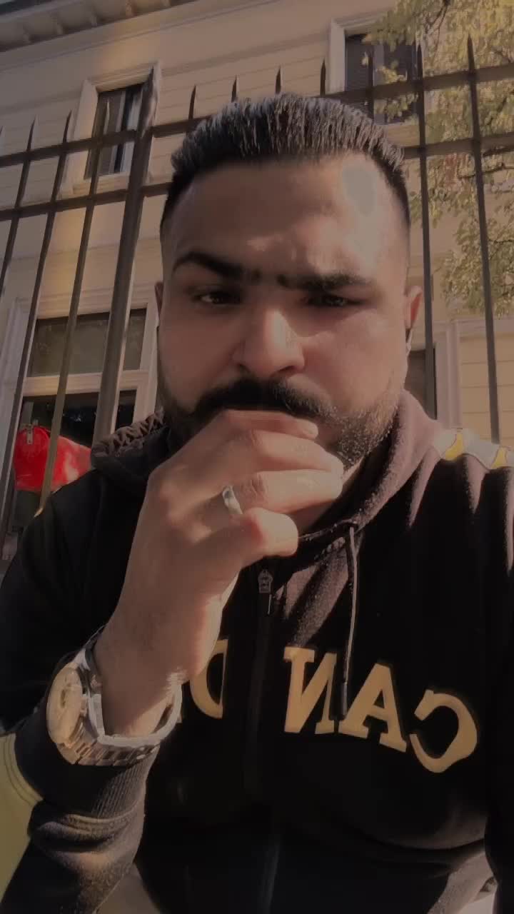 @Meeran Dar 🇮🇹