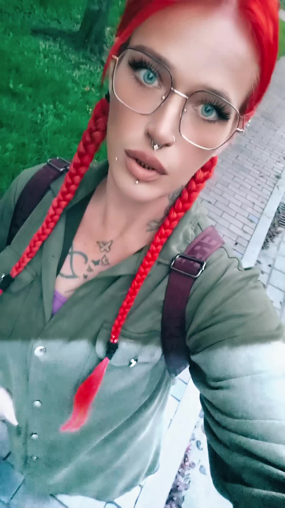 @Teufelchen ๐งโ๏ธ๐๐งโ๏ธ