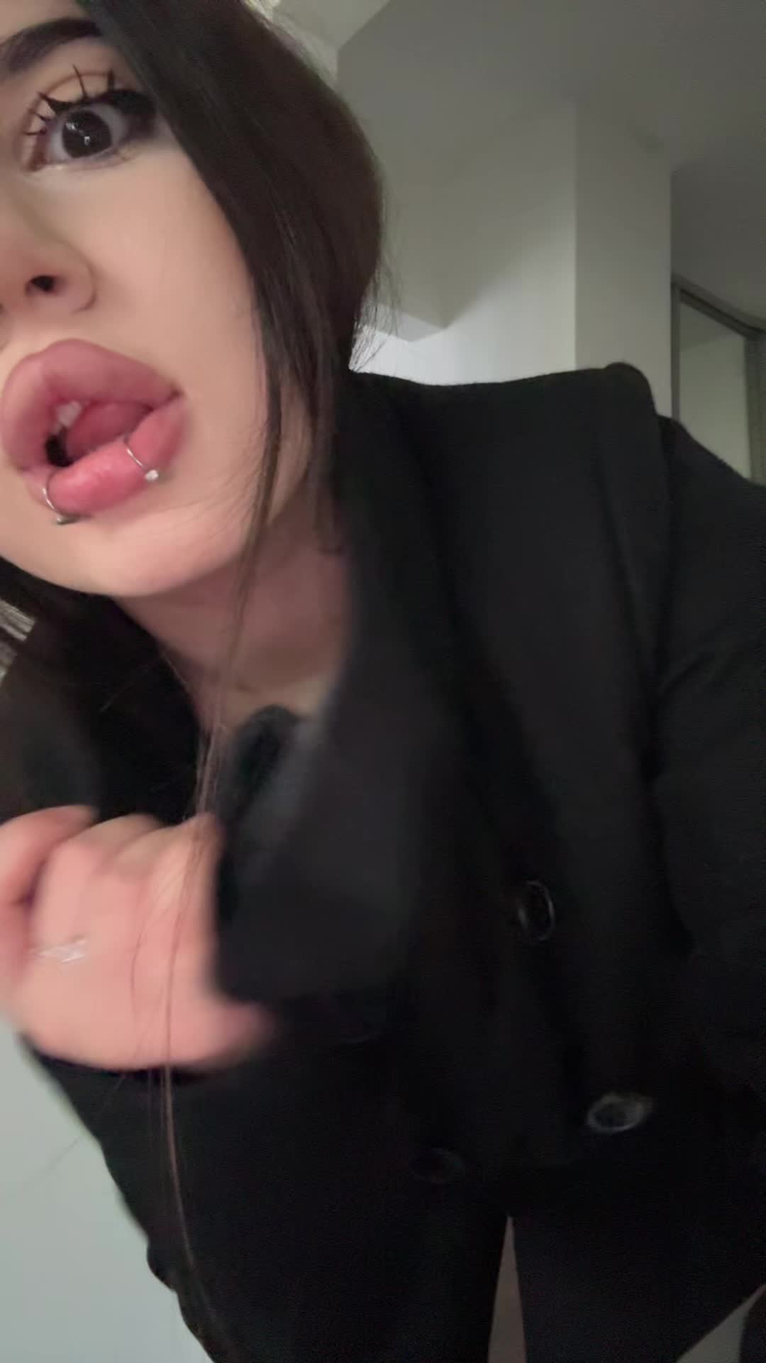 @Алитишка