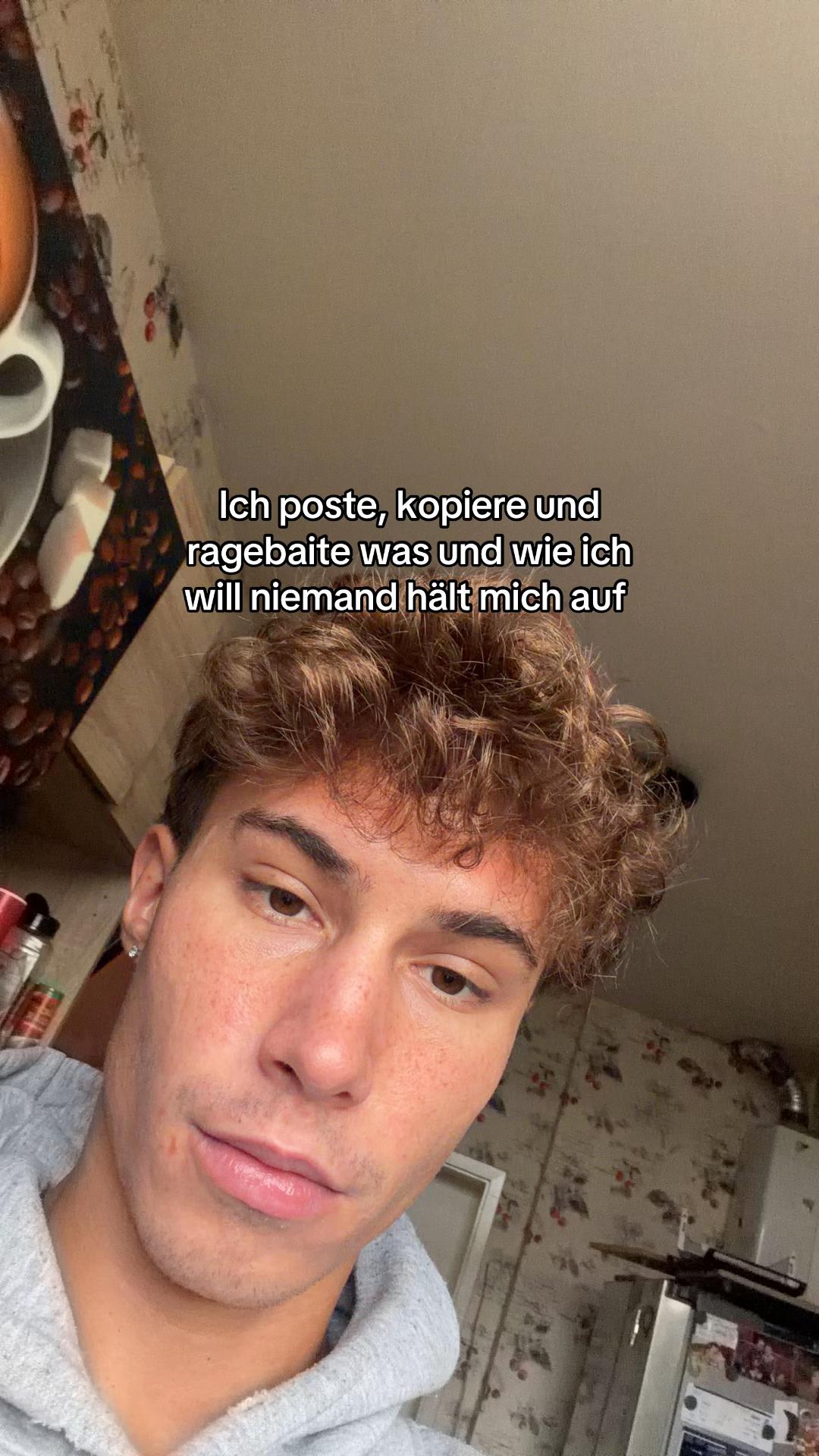 @benlvro