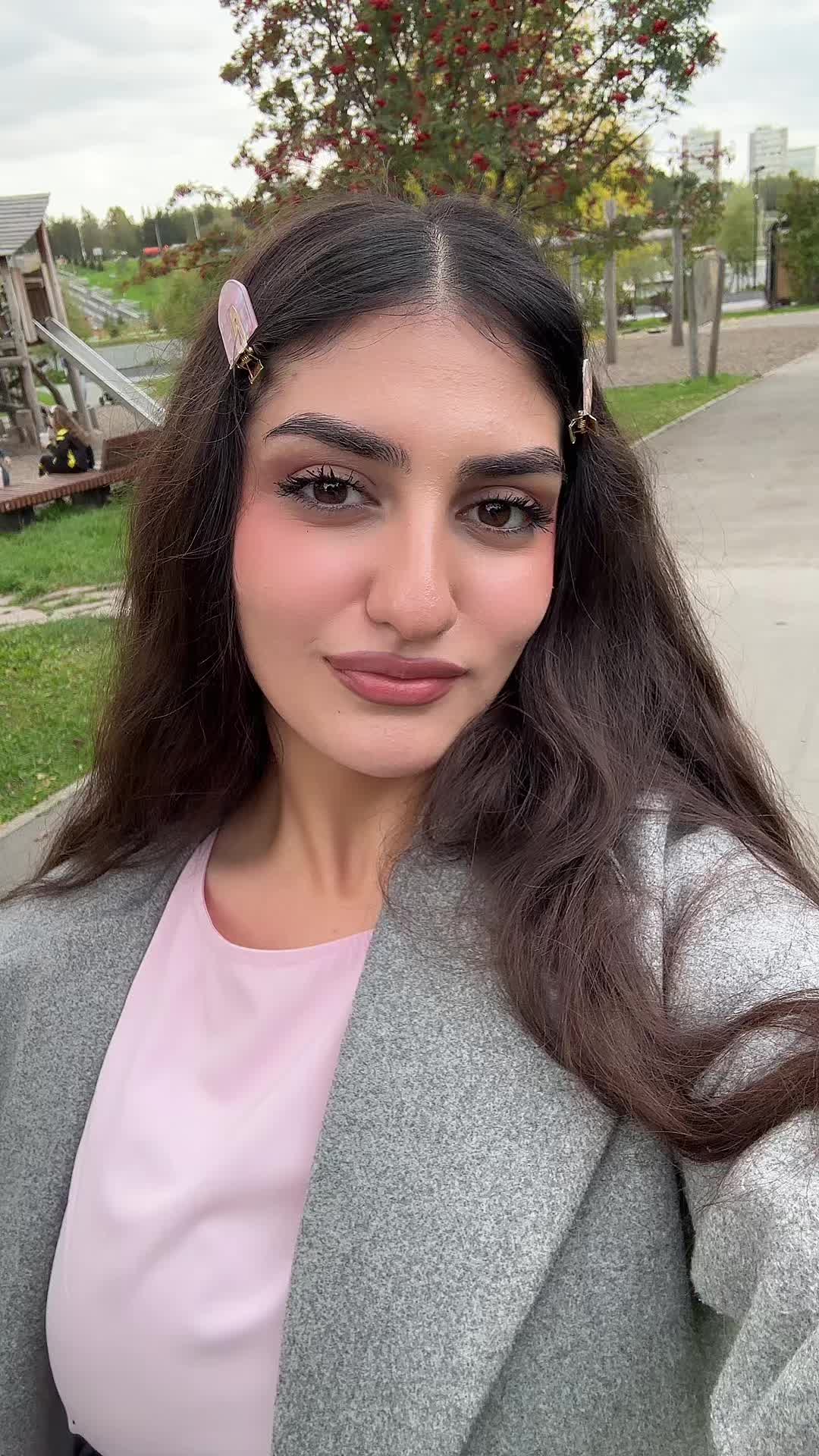 @foxaniel