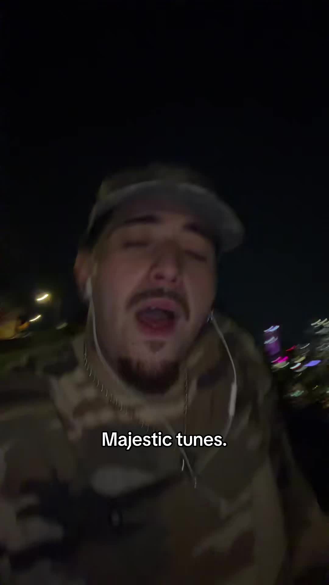 @Fezz