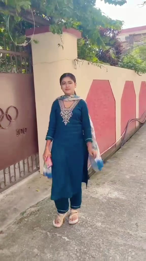 @❤Chandani sarraf❤