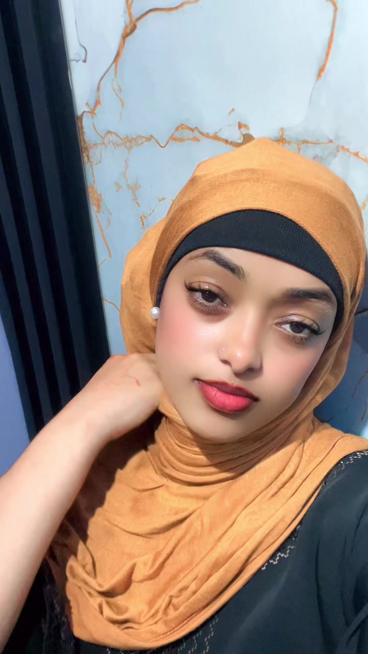 @Ruhi❤️‍🔥