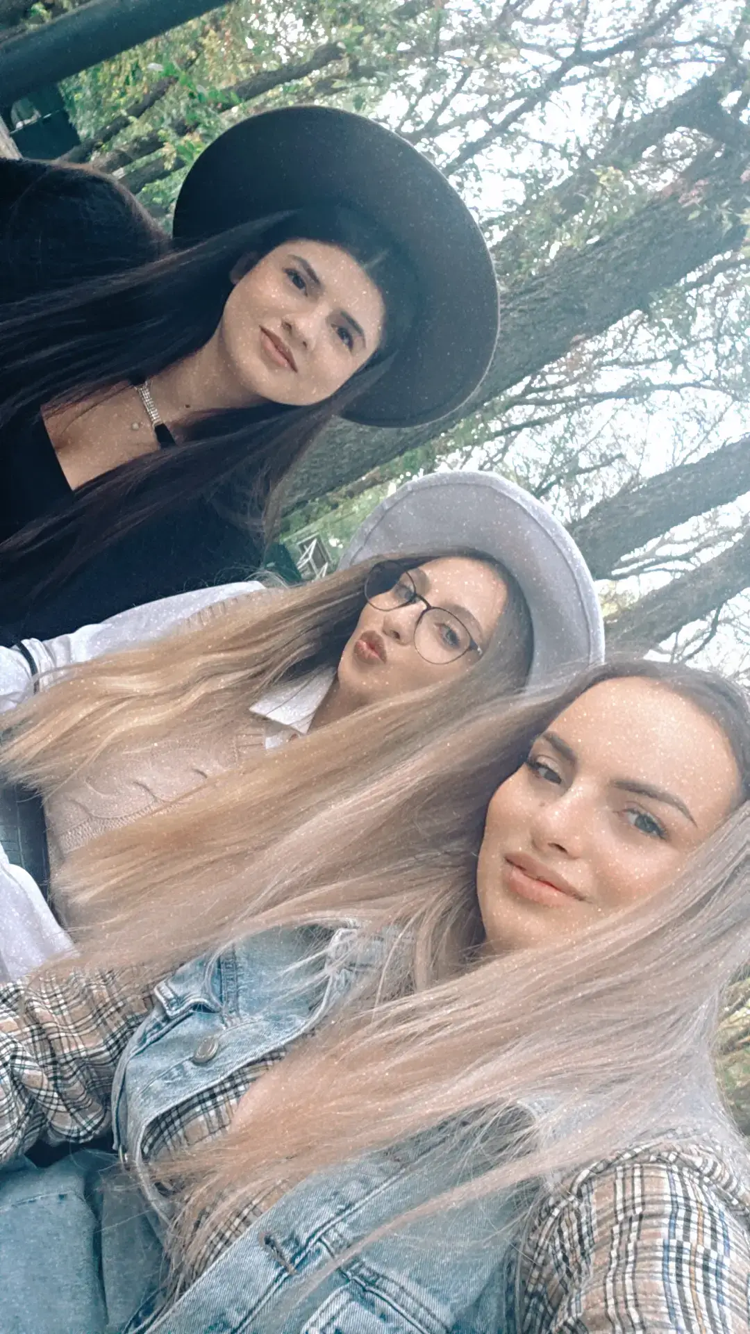 @D&icirc;rlă ( VLADU) Rebecca