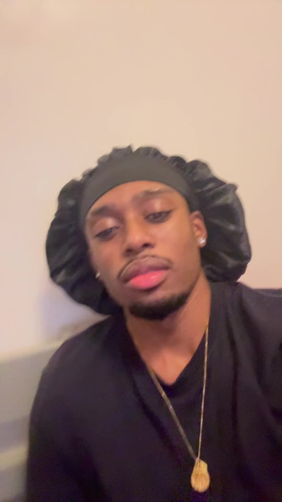 @𝒜𝓃𝑔𝑒𝓁. 🫯
