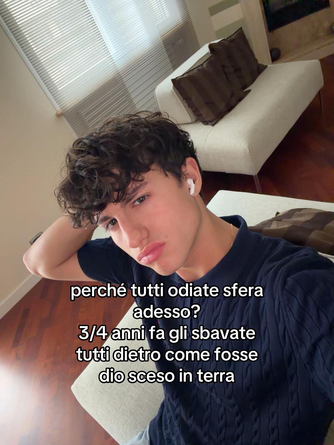 @POL