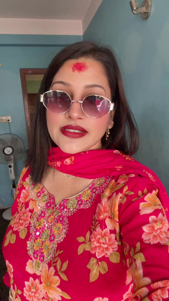 @SANDHYA🥰
