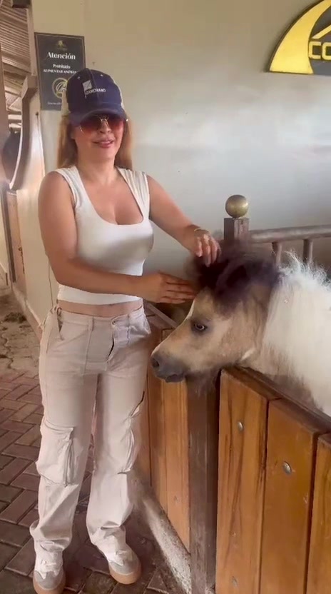 @Angie Ramos