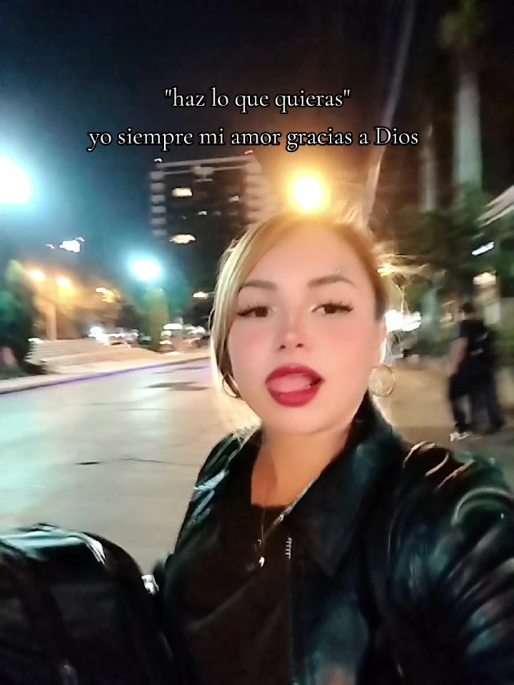 @iamlittle_