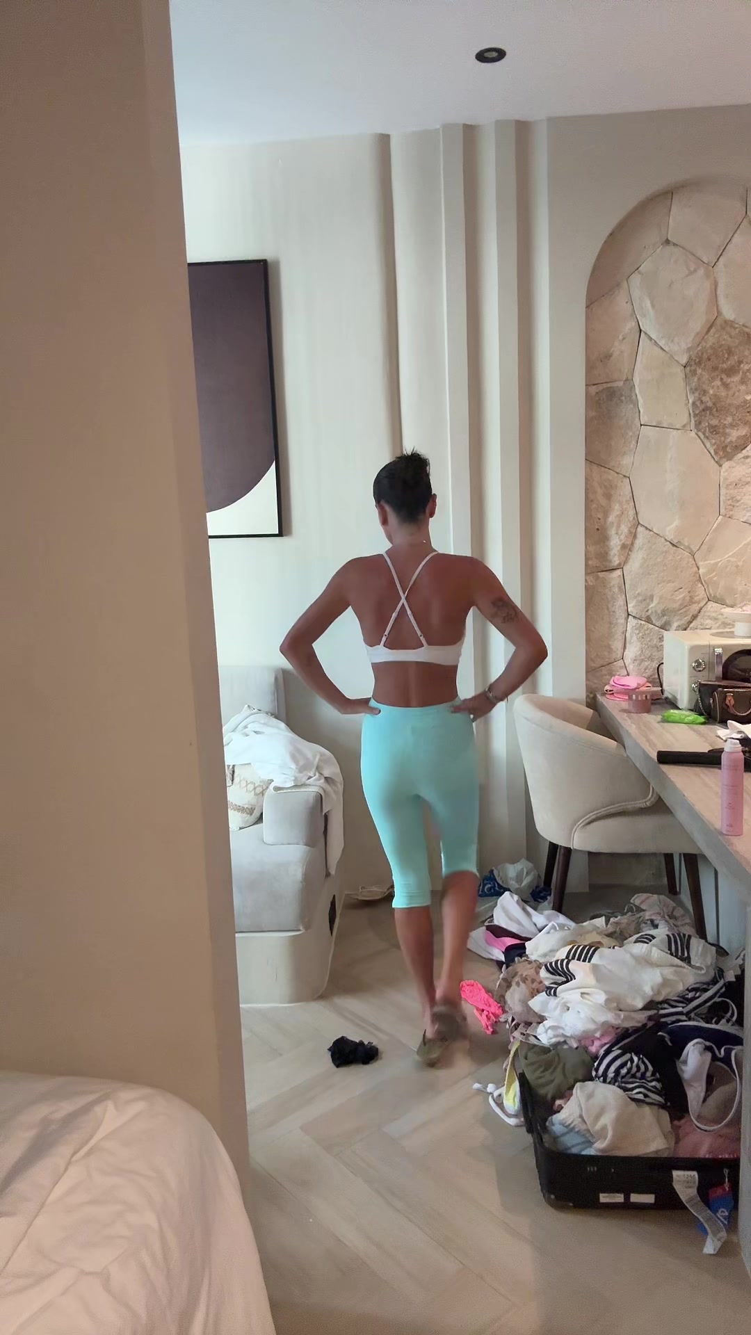 @maybev1104