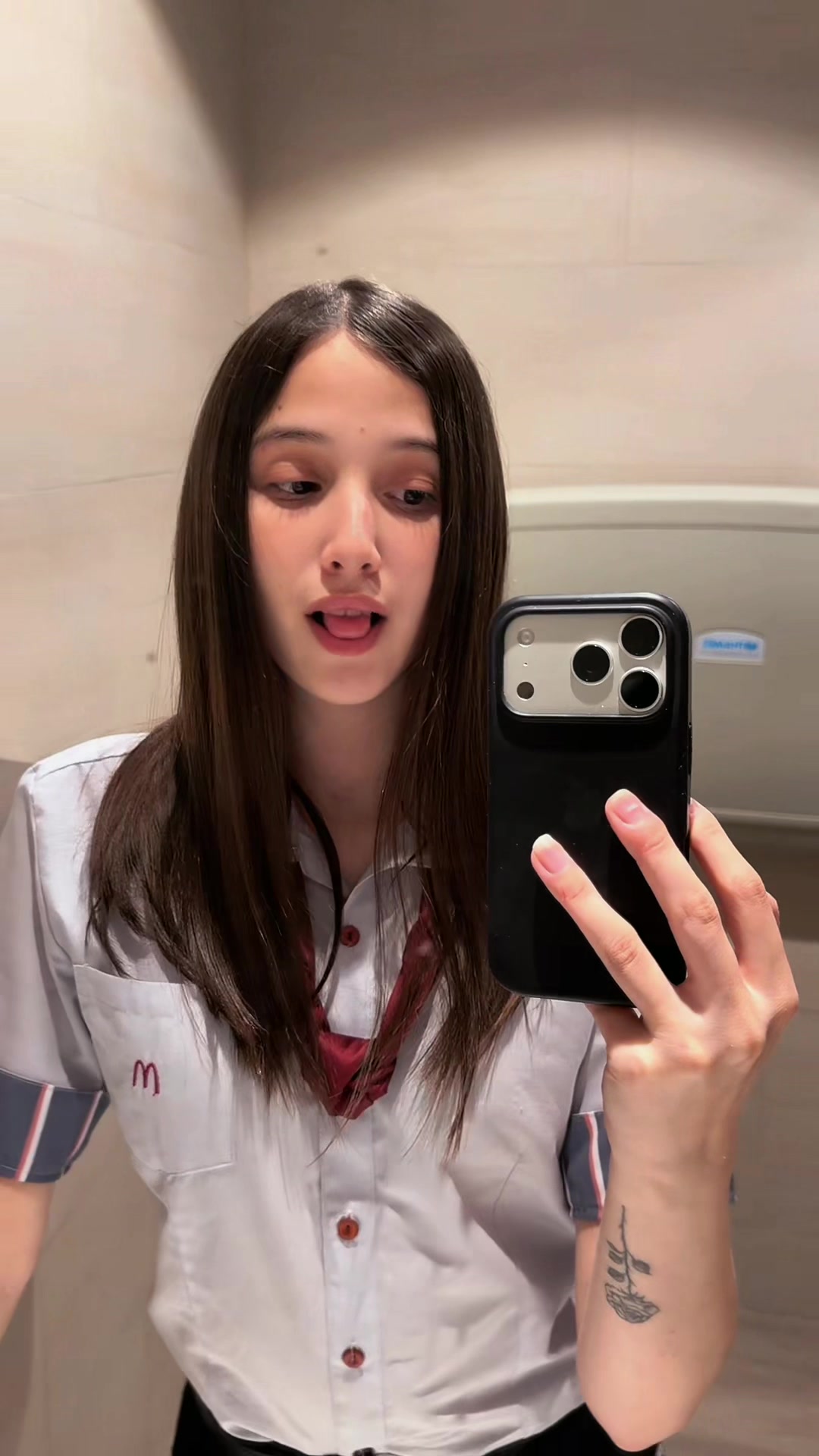 @Luojeda.