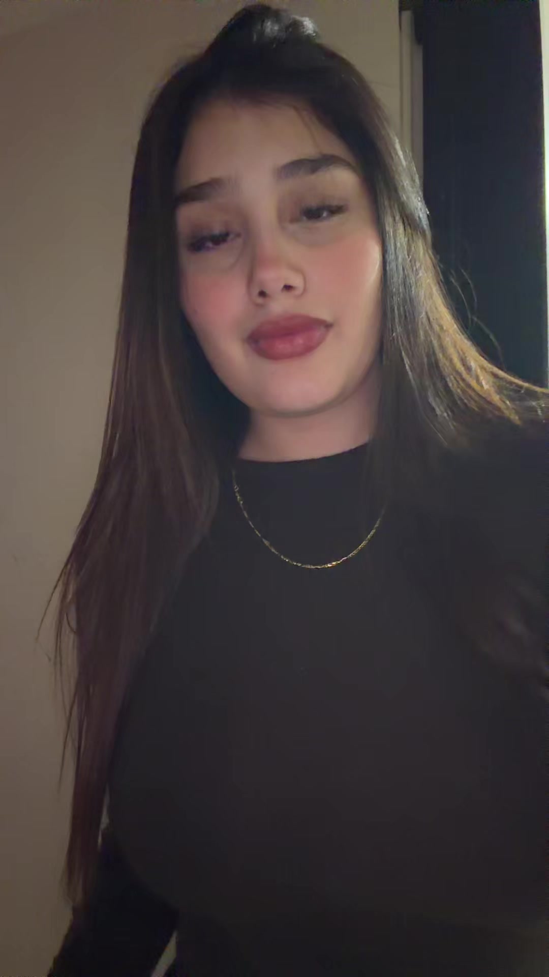 @Rochinav🩷