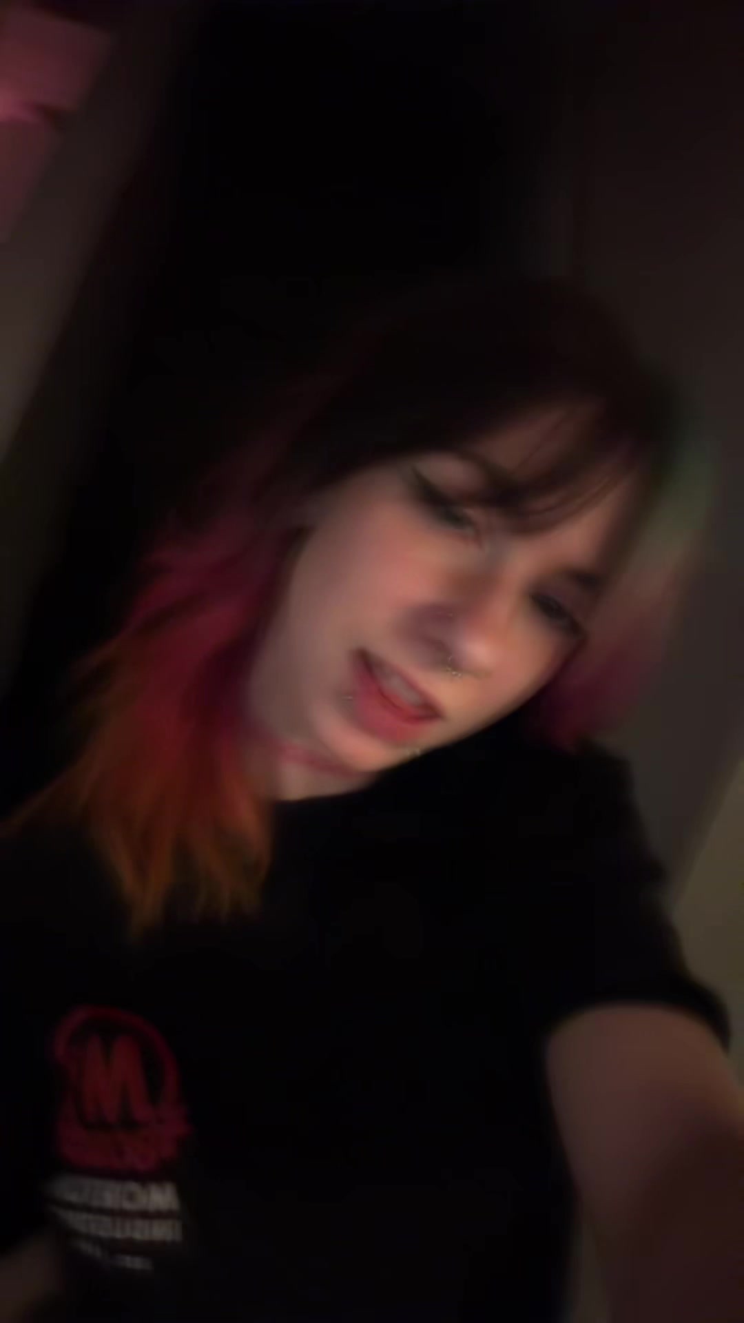 @𝔰𝔞𝔯𝔞𝔥𝔩𝔶𝔫𝔫