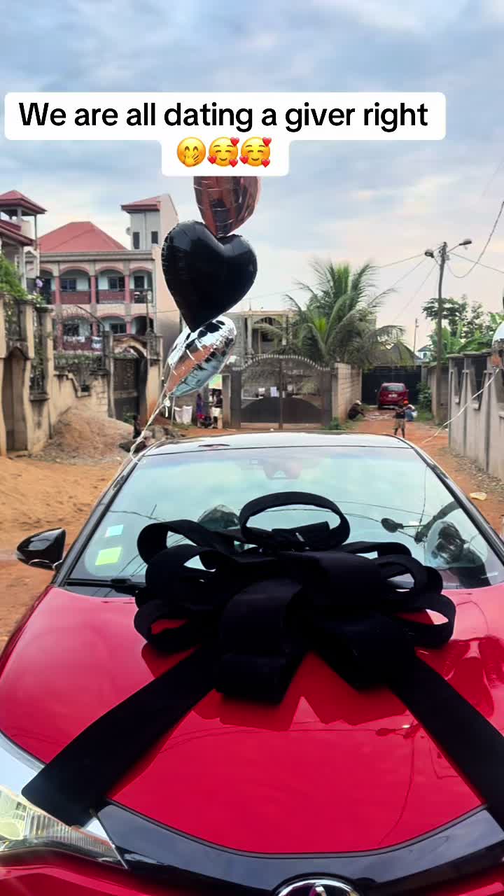 @Yaoundé Suprise planner