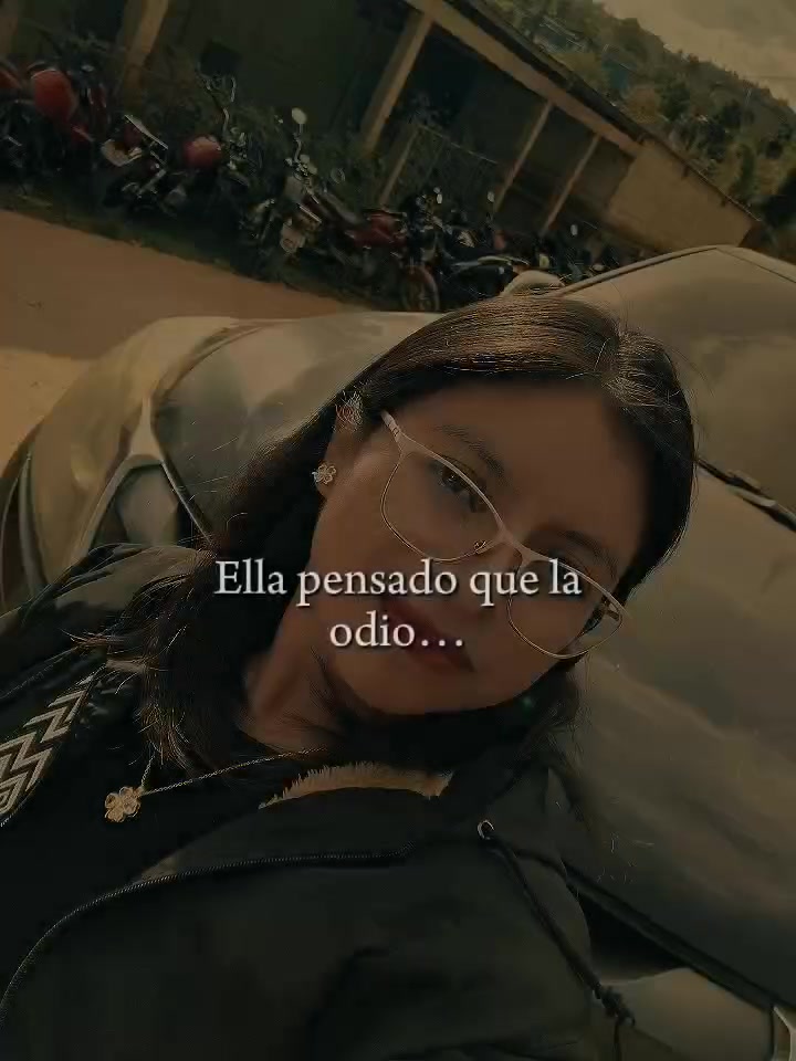 @Fany🍂🥰