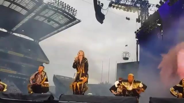 @𓂃꙳⋆videos from the eras tour