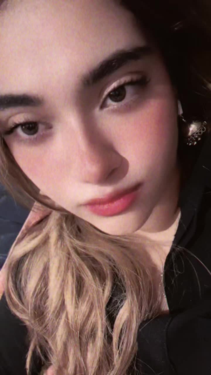 @Areeba 🌸