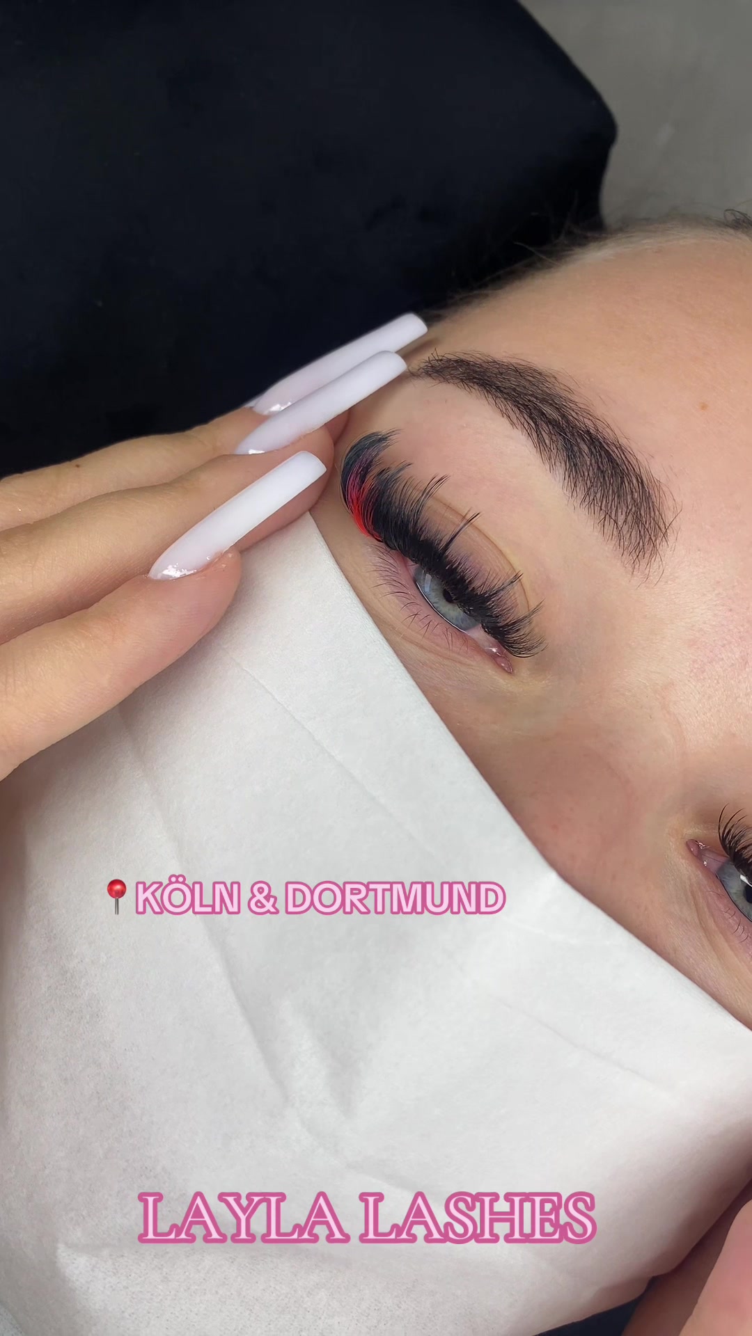 @LAYLA LASHES