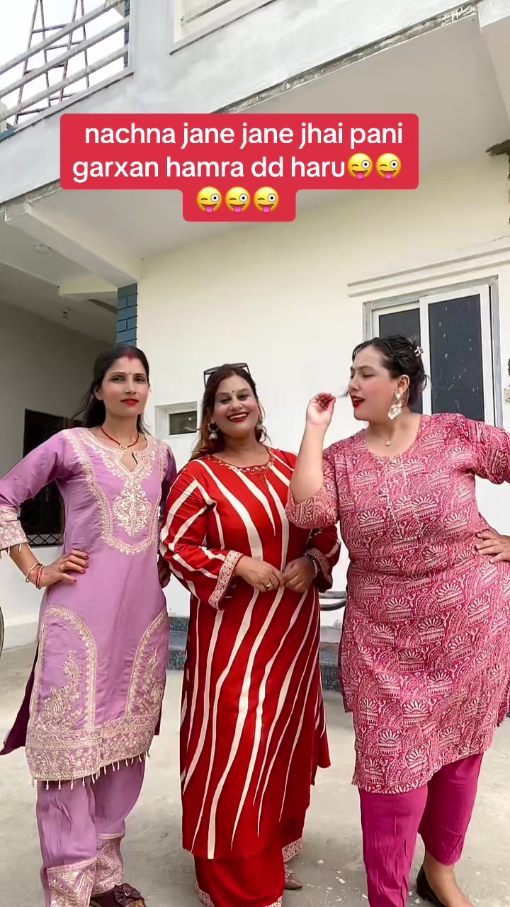 @meena gyawali (मुस्कान)