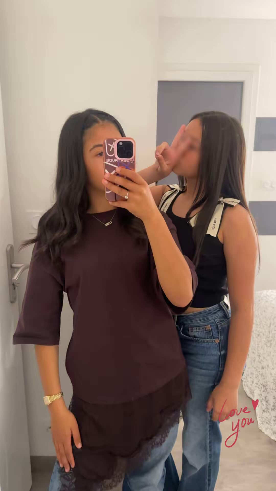 @𝑙𝑖𝑣𝑖𝑎🧟‍♀️🧟‍♀️