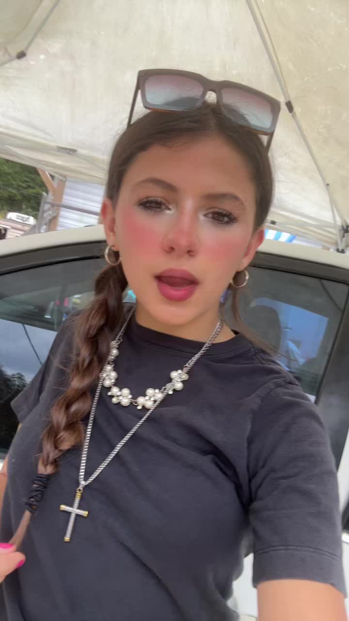 @Kiana