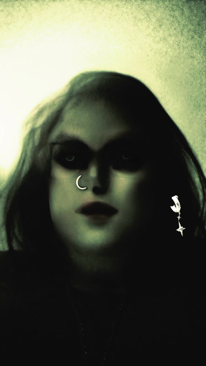 @darkness_queen1988(Brandi)