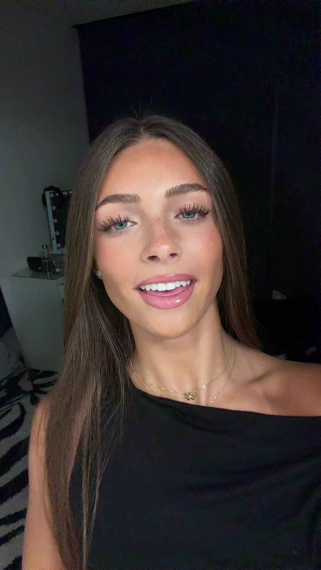 @sophiaegozi