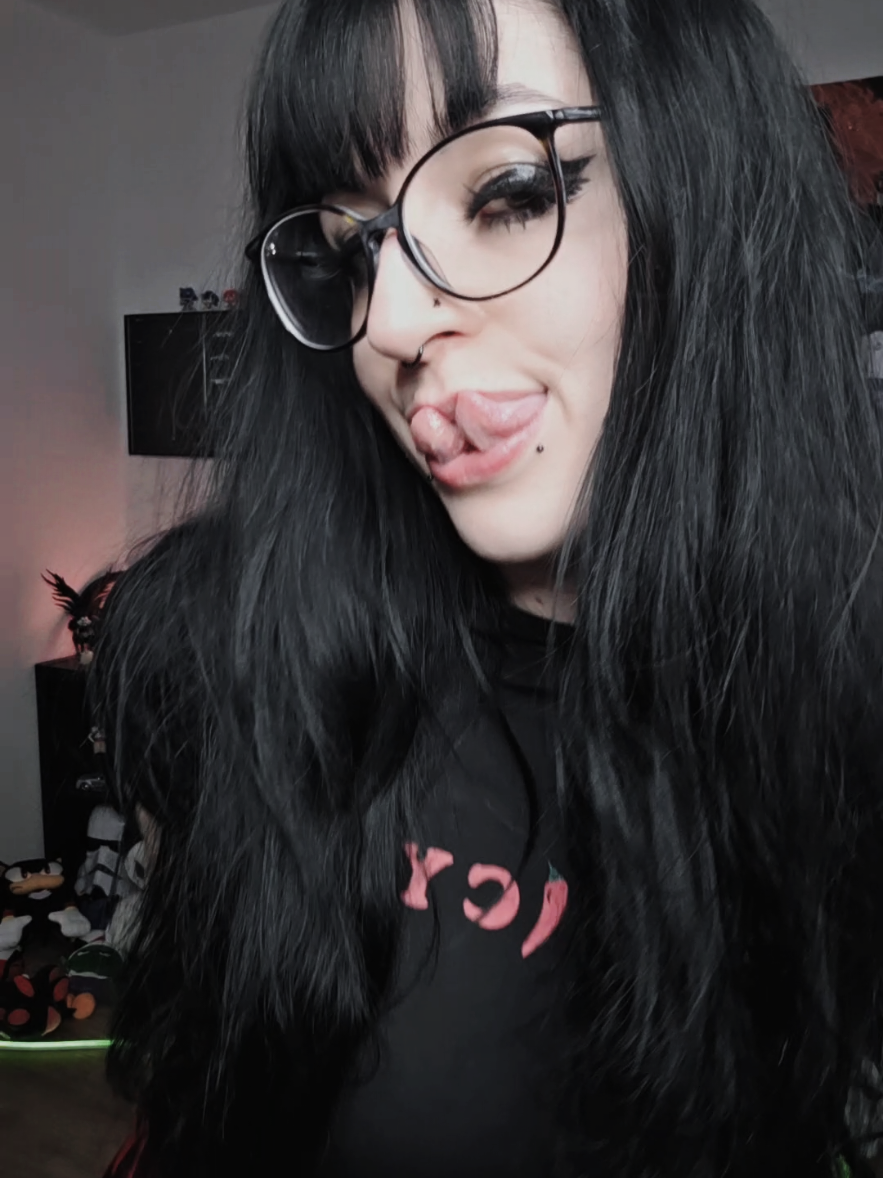 @hiraxdemon