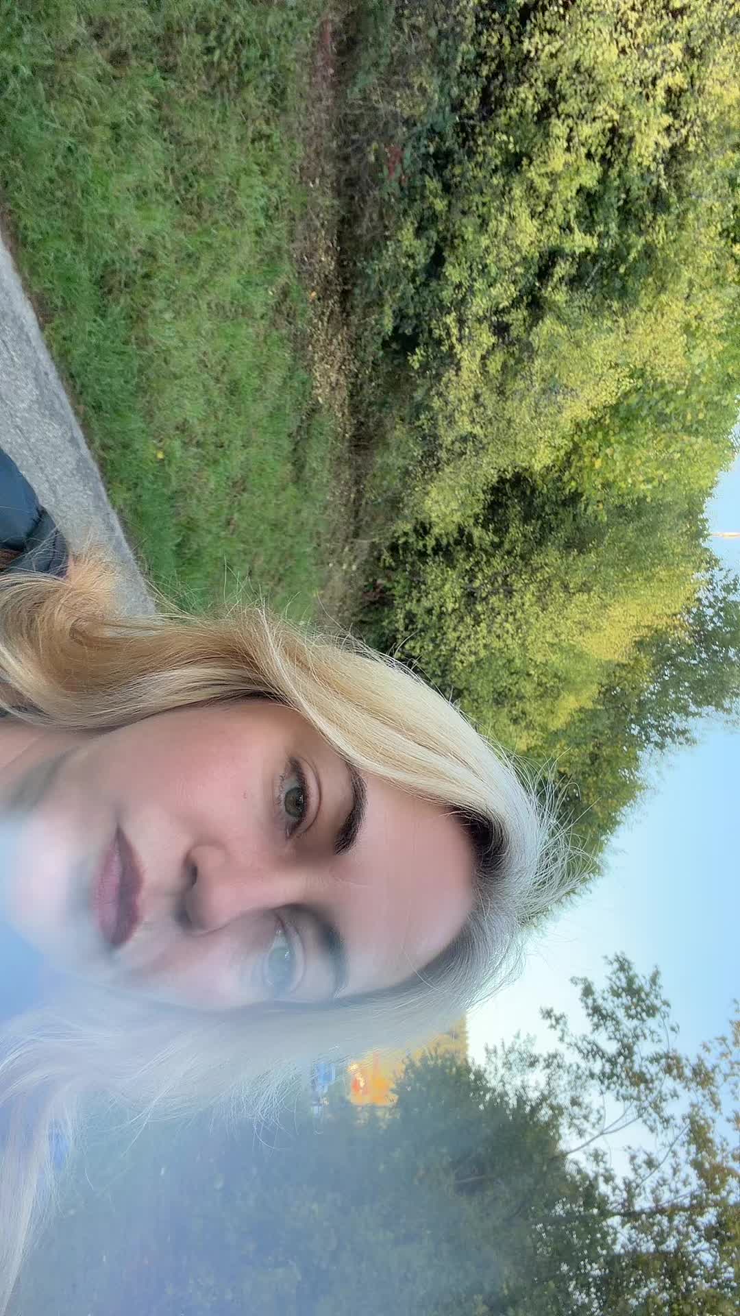@Lara ❤️🖤❤️🍀