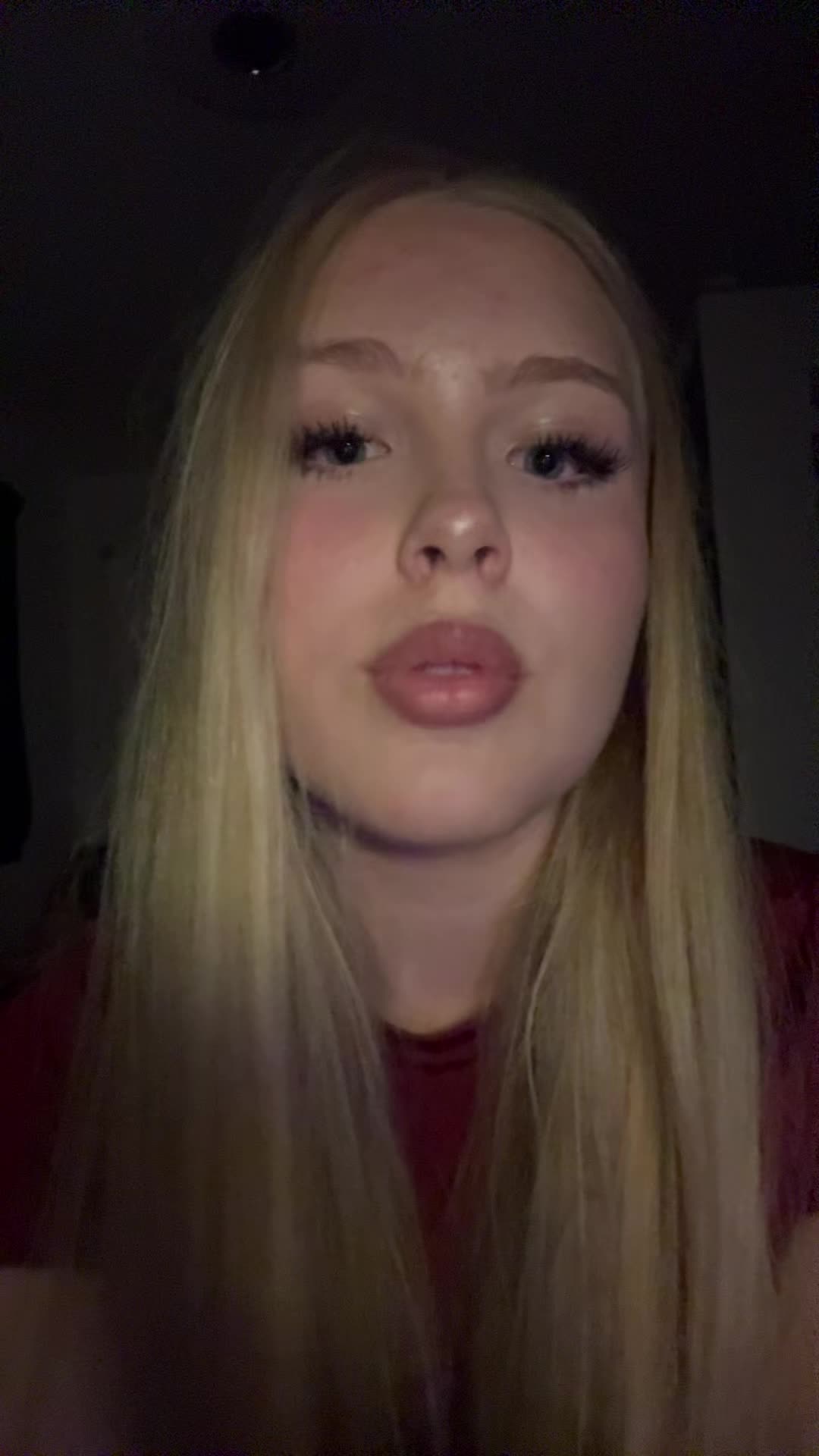 @𝒶𝓃𝑔ℯ𝓁𝒾𝓃𝒶