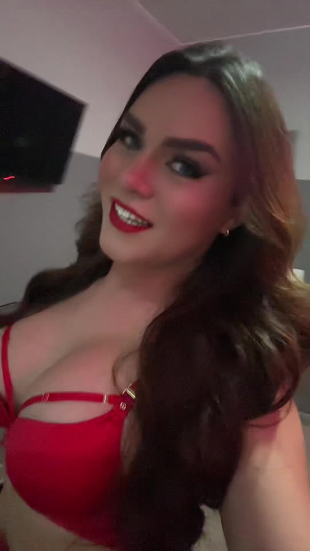 @Camila Parker