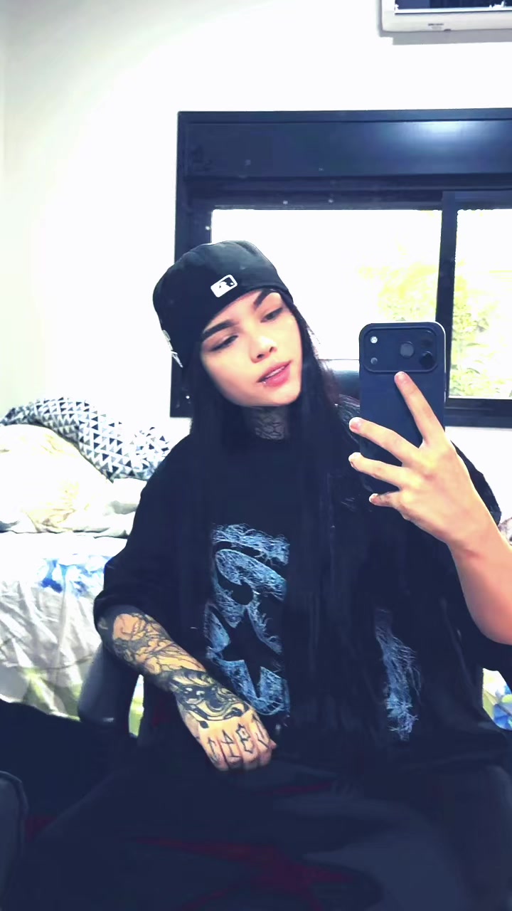 @𝕾𝖆𝖓𝖙𝖔𝖘