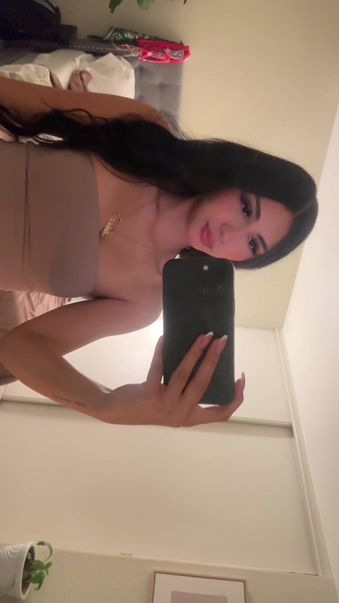 @<3