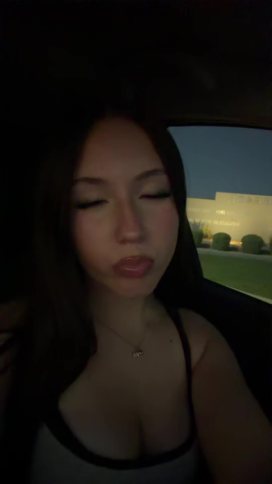 @kennabenna