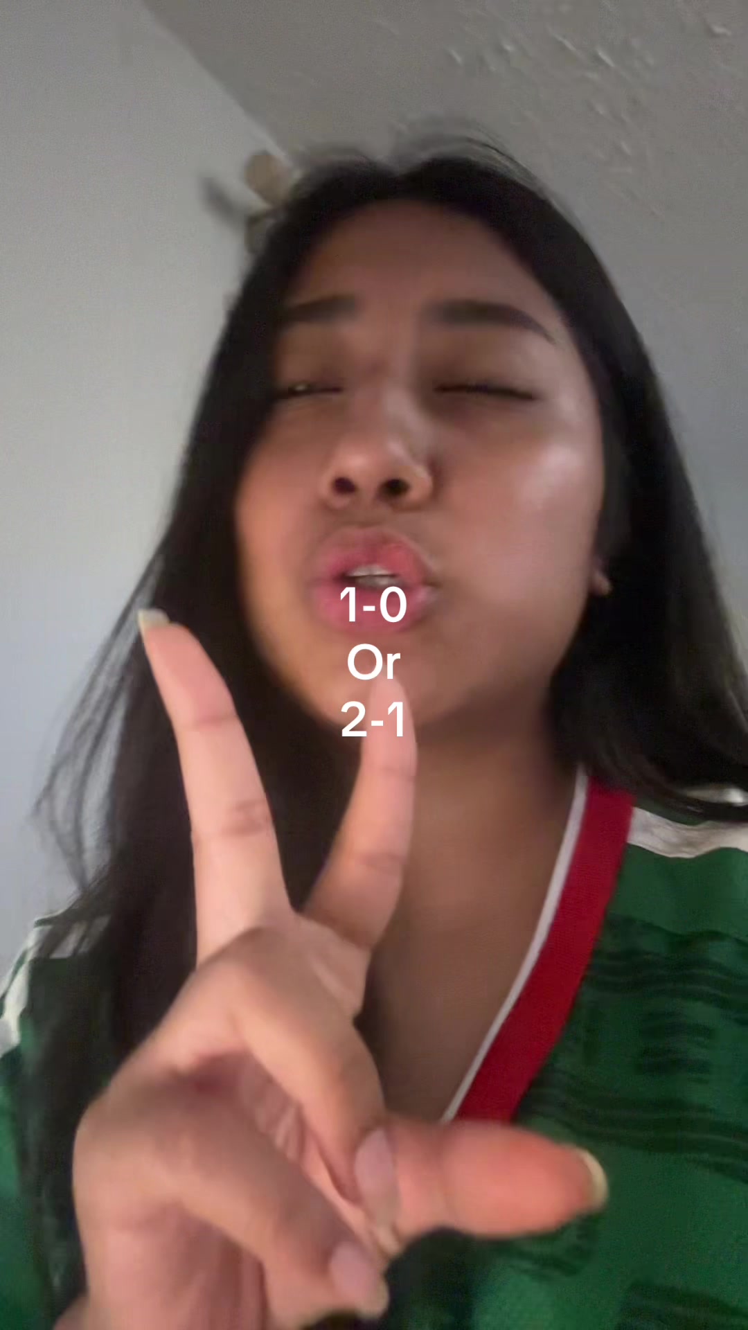 @Evelyn Mundo