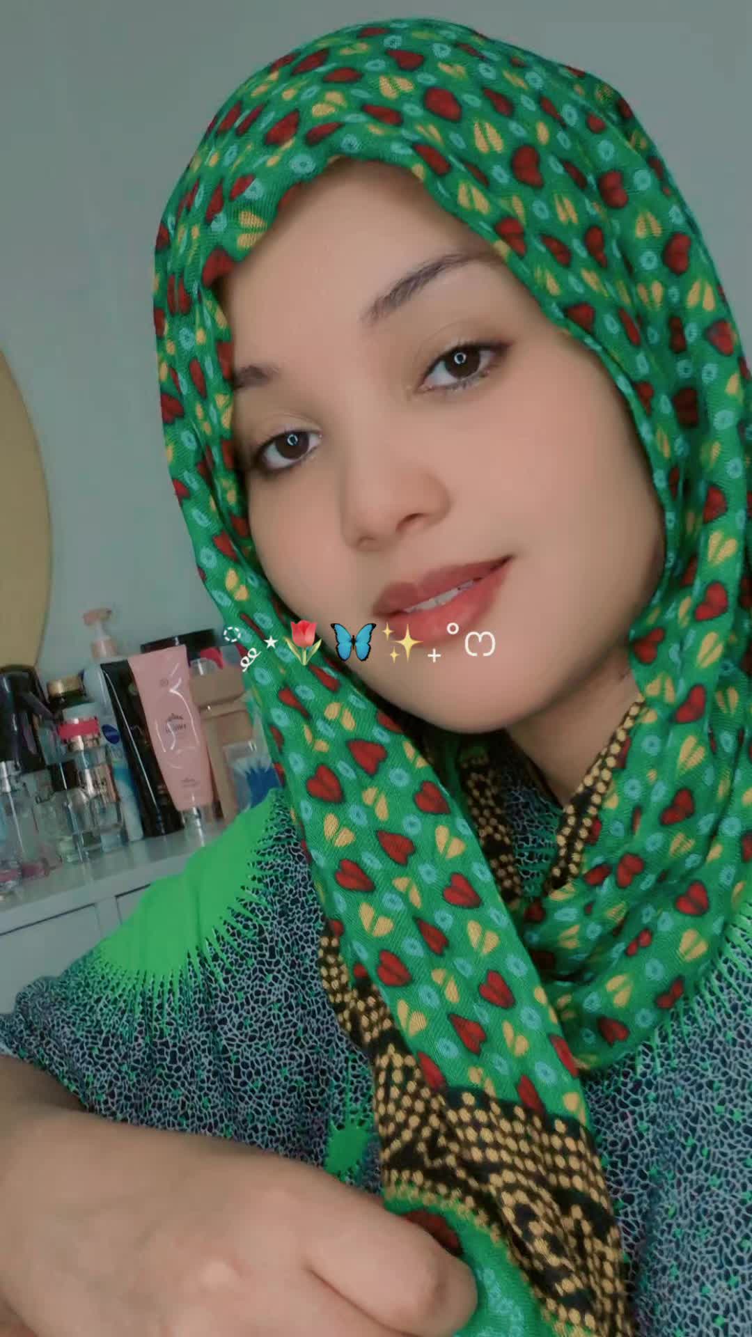 @Q𝑢𝑒𝑒𝑛🄱etty👸🦅