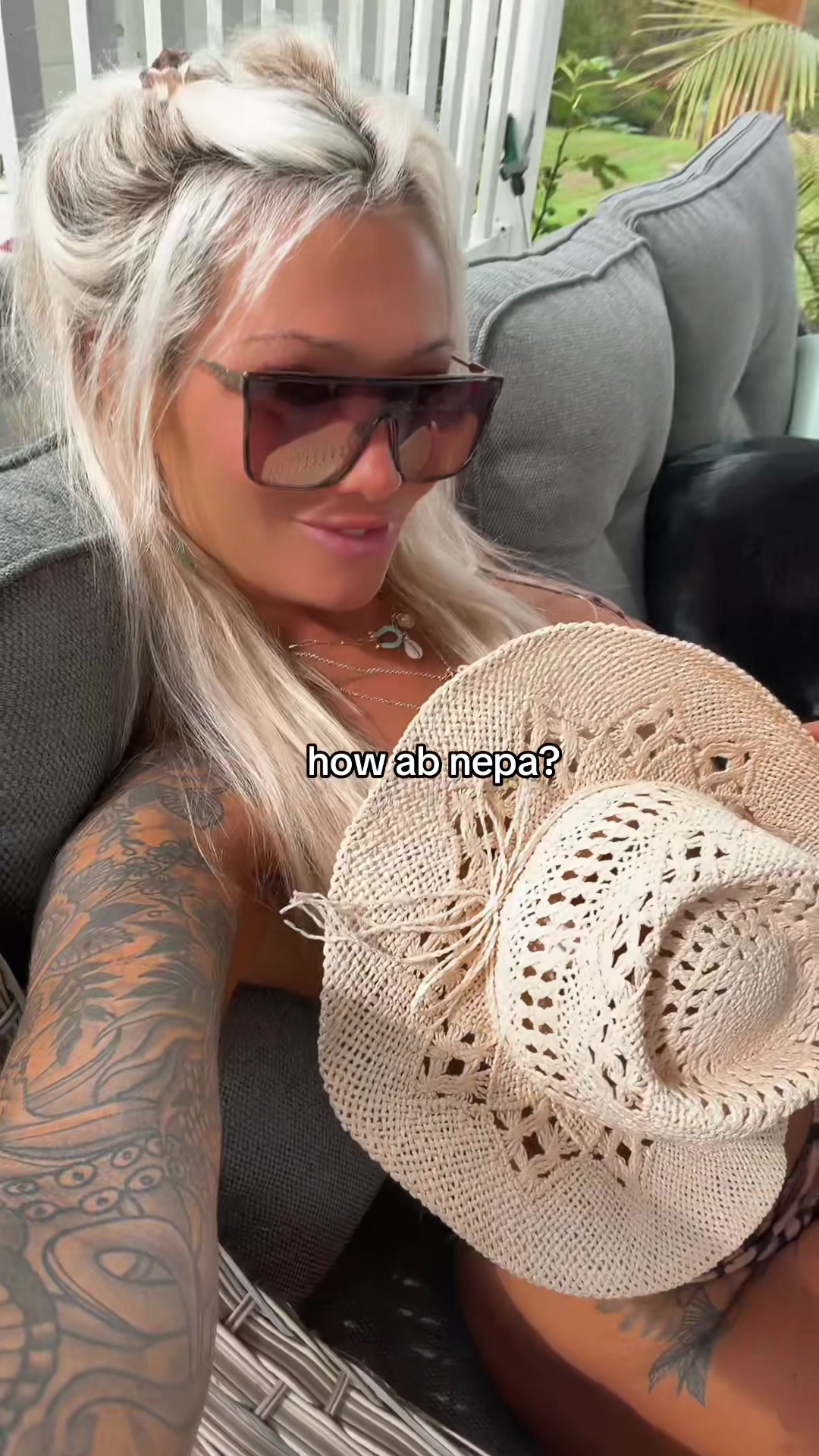 @Bai