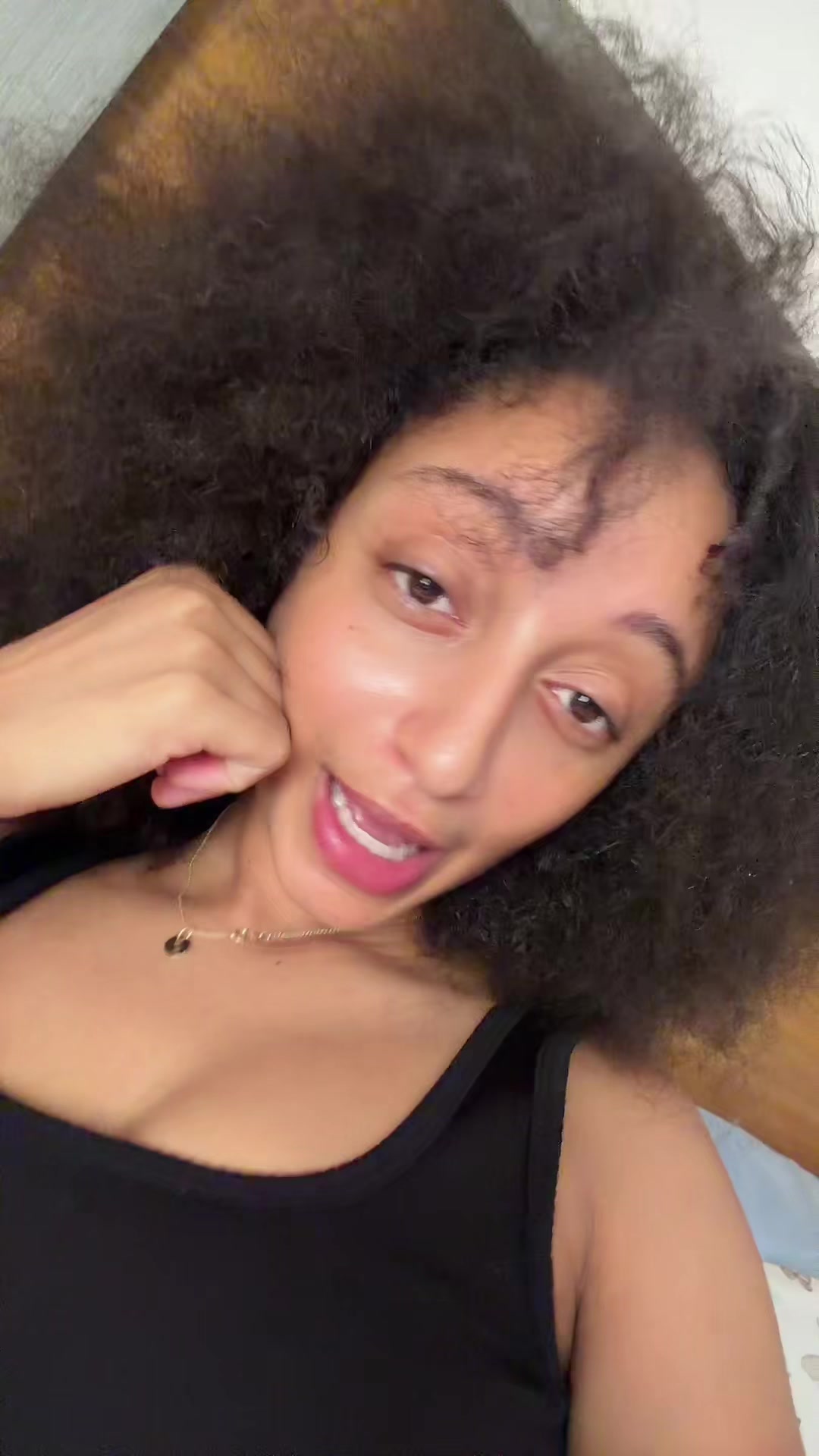 @Zeena-Zee🦋