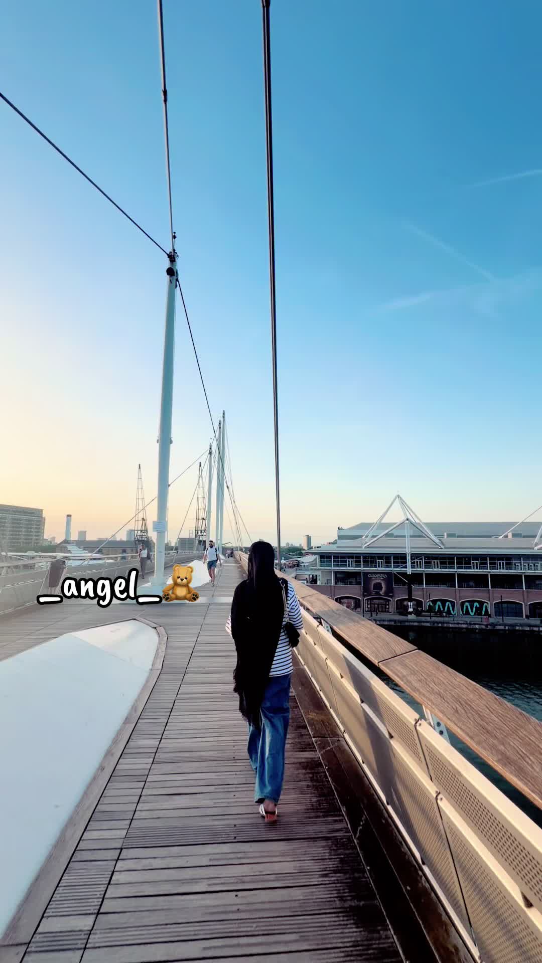 @_Angel_🧸