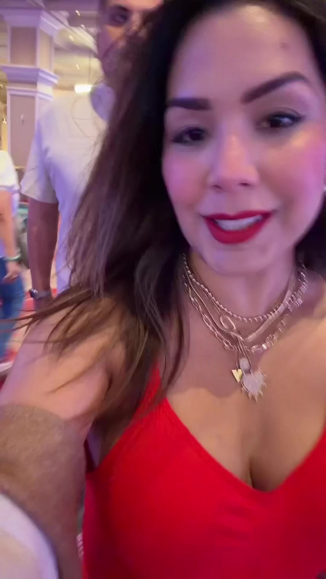 @L.N Ana Lau
