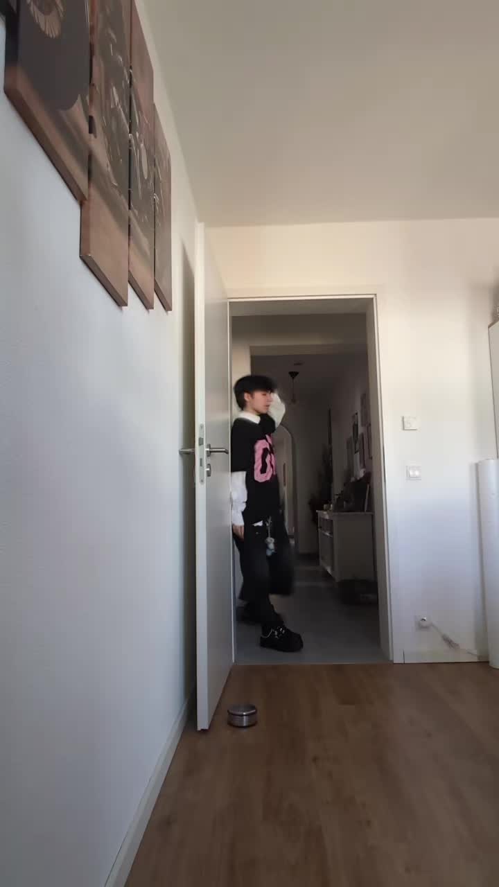 @꩜𝕮𝖍𝖆𝖗𝖑𝖎𝖊𝖘 𝖜𝖔𝖗𝖑𝖉꩜