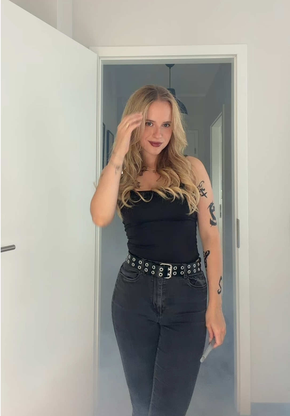 @Lara
