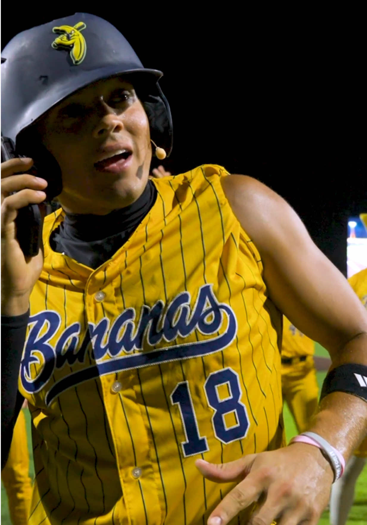 @thesavbananas