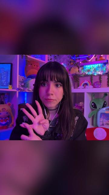 @Luna Bloom ASMR