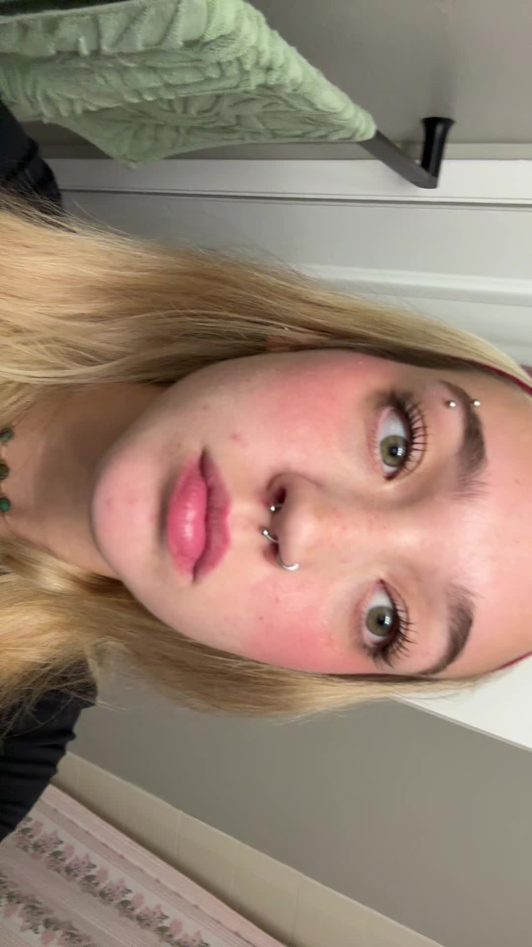 @ky🧸