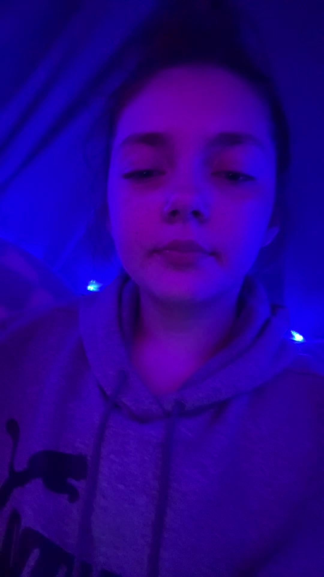 @🙁🪫😘