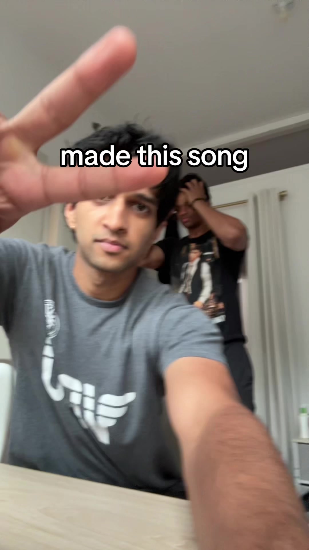 @rumari