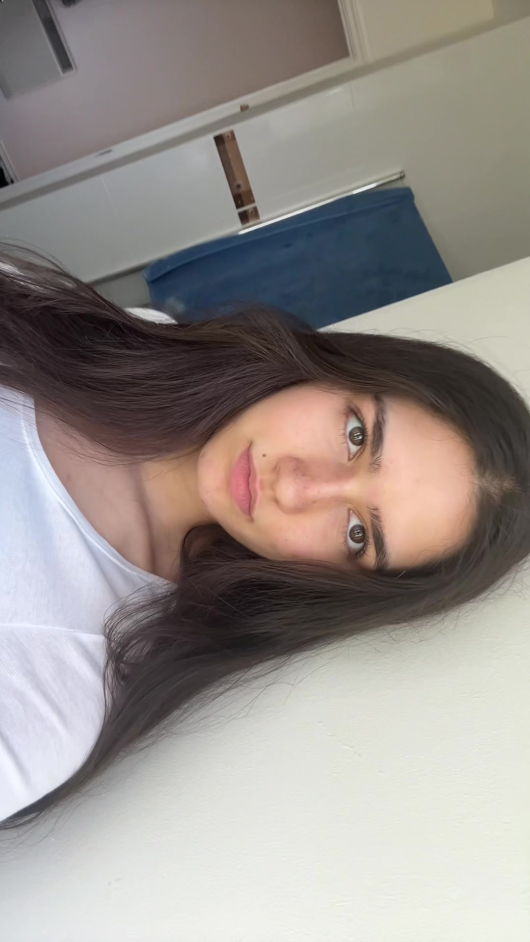@😱